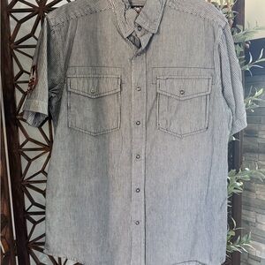Harley-Davidson Black & White Striped Short-Sleeve Button-Up Shirt